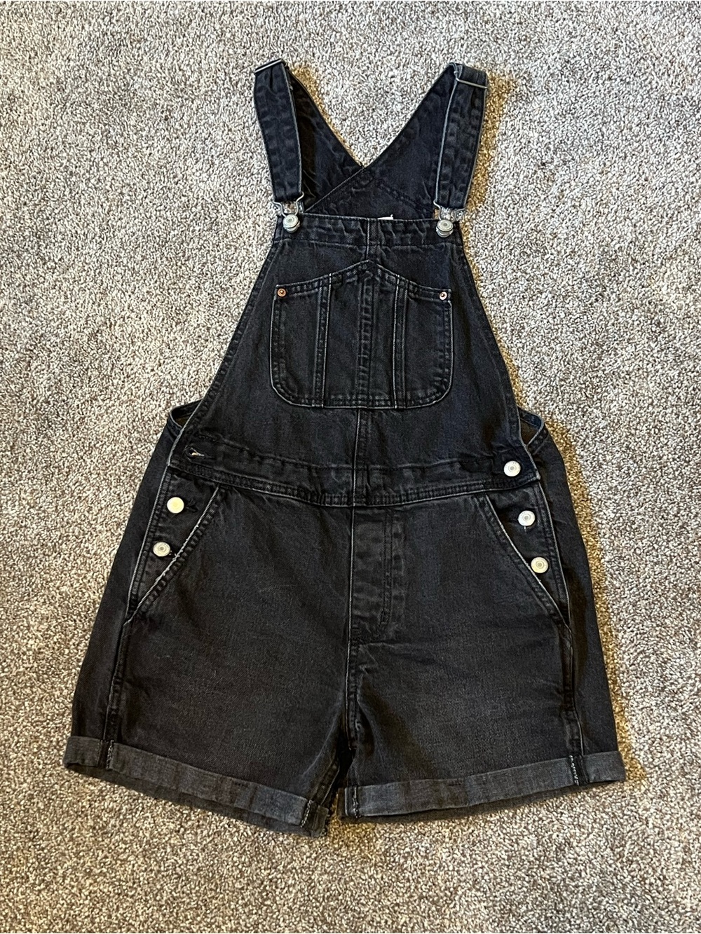 Old Navy Black Washed Denim Short Overalls Size Small Condition